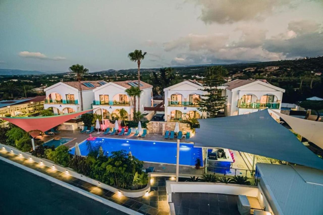Latchi Escape Hotel And Suites Polis Exterior photo