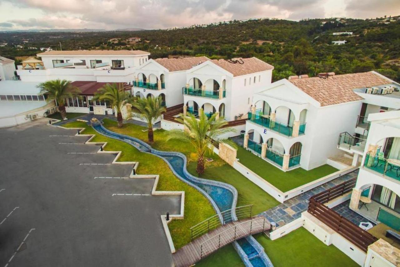 Latchi Escape Hotel And Suites Polis Exterior photo