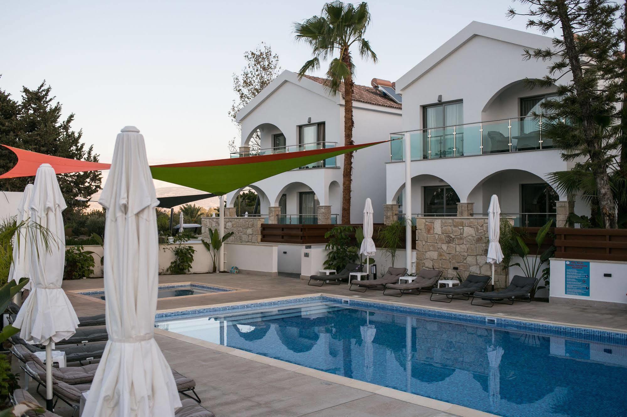 Latchi Escape Hotel And Suites Polis Exterior photo